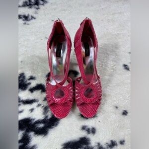 White House Black Market Women’s Pink Key Hole Y2K Open Toe Heel Size 8